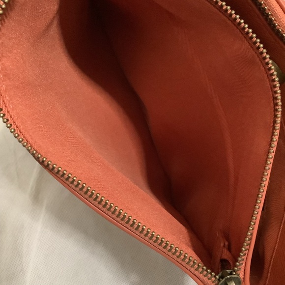 Universal Thread Goods Co Pumpkin Orange Crossbody Purse - Picture 5 of 11